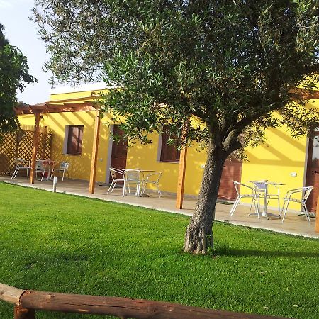 Il Frutteto Bed and Breakfast Torre delle Stelle Exteriör bild