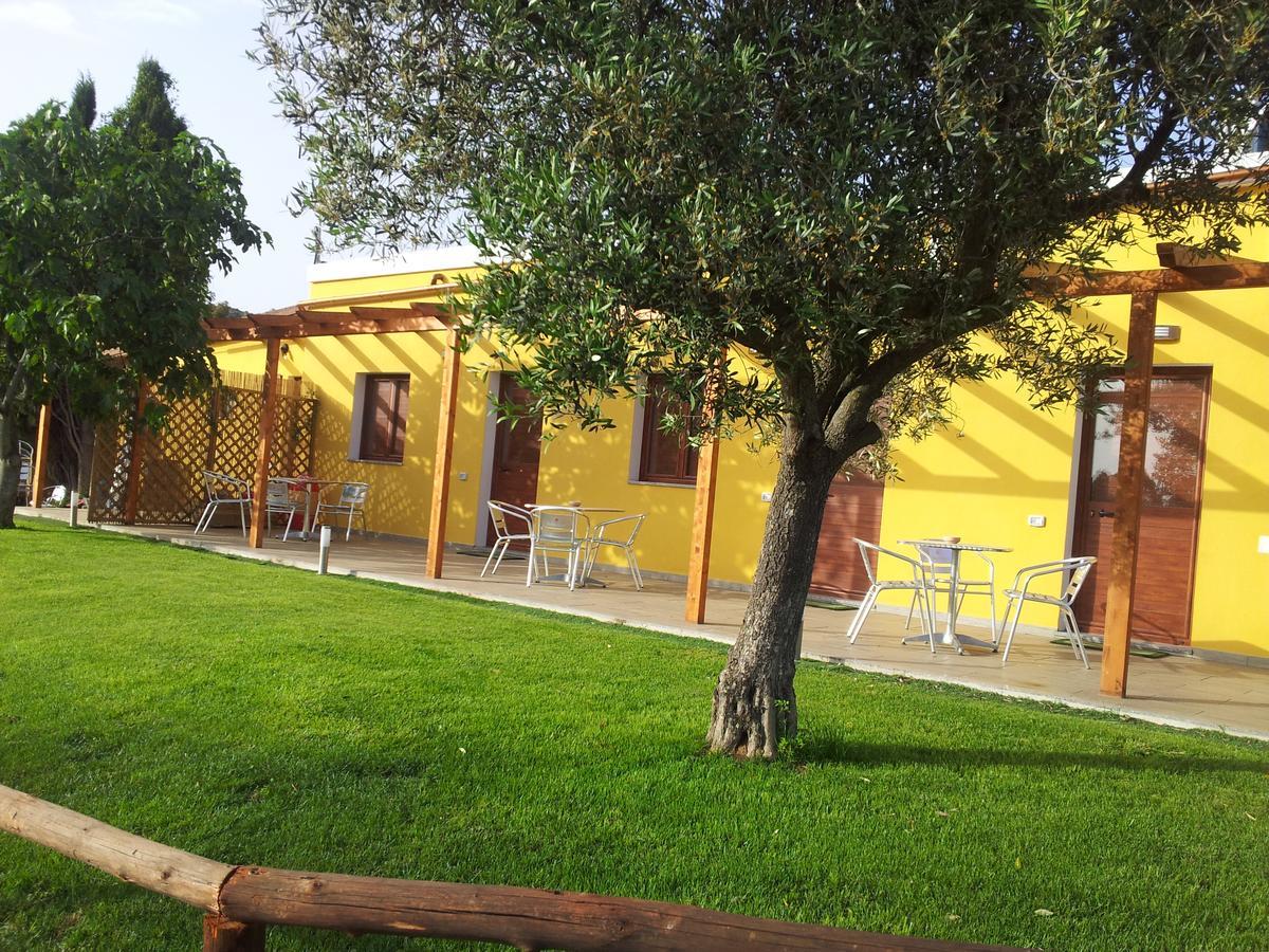 Il Frutteto Bed and Breakfast Torre delle Stelle Exteriör bild